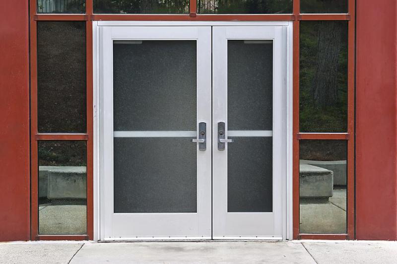 Installation de portes &agrave; GOMETZ-LE-CH&Acirc;TEL, conseils de professionnels