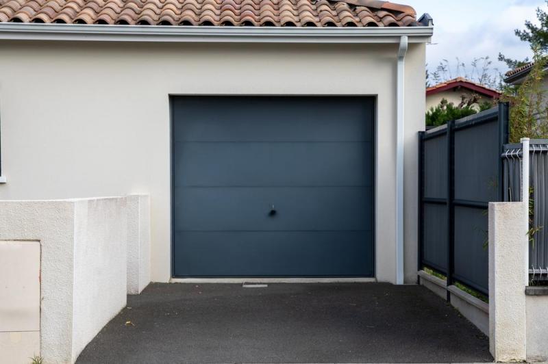 Bien choisir vos portes de garage, crit&egrave;res essentiels